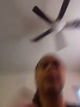 cinnaminnie webcam show