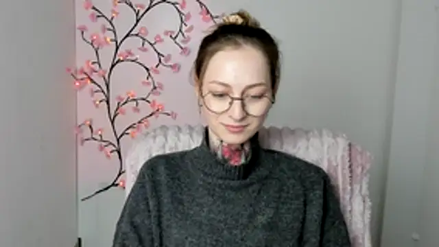 Chat XXX en directo de Esmi_Winter