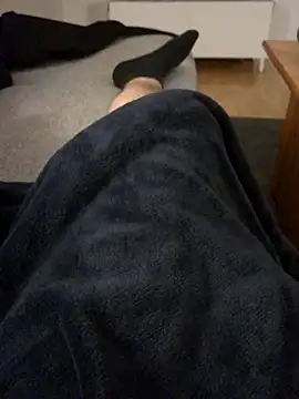 Sim_june webcam show