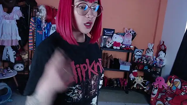 MissMiia2 Live XXX Chat