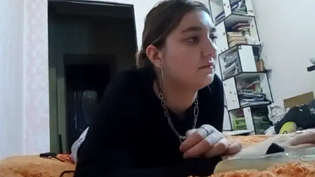 JanineThielman Adlı Modelin Web Kamerası Şovu