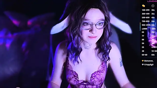 Dark_Lucious – Naživo XXX chat