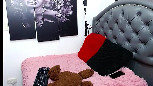 angellyhorny 现场XXX聊天