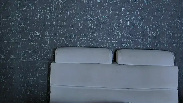 MeganR_ Chat XXX in diretta