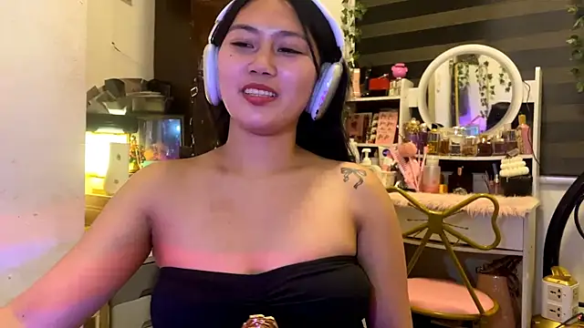 Онлайн чат XXX GlindaDejardin