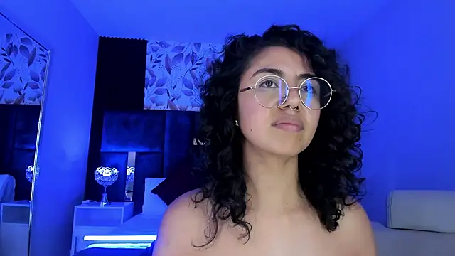 Amareto_'s Live XXX Chat