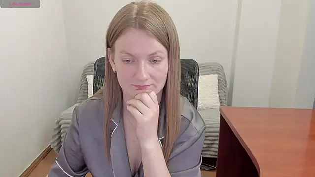 Alisha_Skyes Chat XXX in diretta