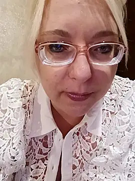 VikaKing's Live XXX Chat