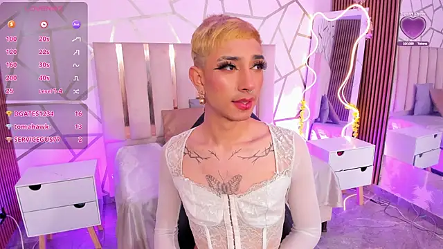 CYRUS_TAY Live XXX-Chat