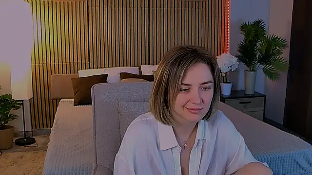 Онлайн чат XXX EmeraldGlow