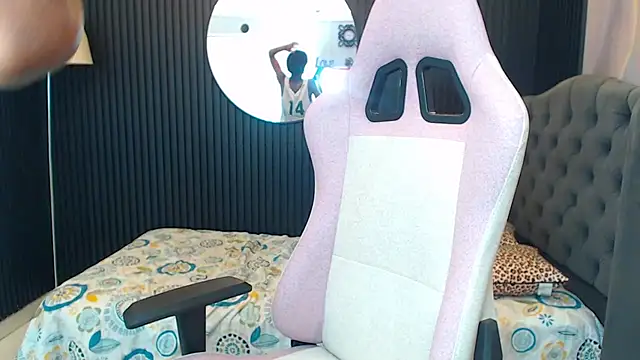 ManSant Live XXX-Chat