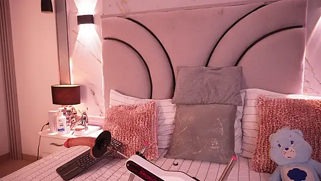 Julieta_priv Chat XXX in diretta