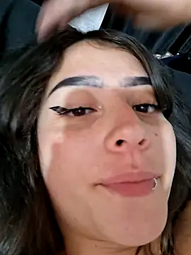 Backdoor_Newbie – Naživo XXX chat