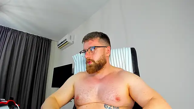 Findom_guy 即時 XXX 聊天