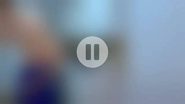 Velles élő XXX-chatje