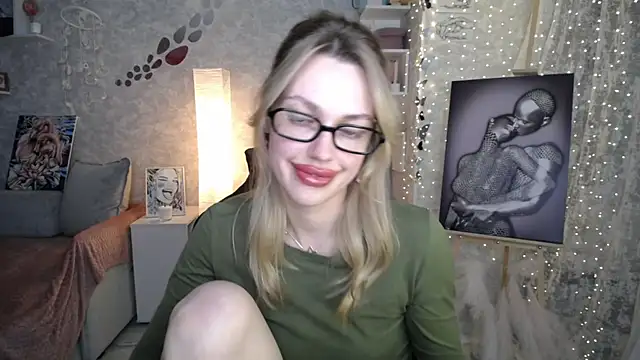 NickyAdamidi 现场XXX聊天