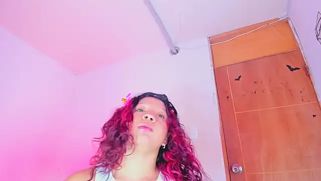 Emily_Coper18 Obrolan Langsung XXX