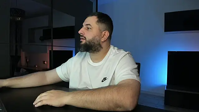 Chat XXX ao vivo de DravenPeak