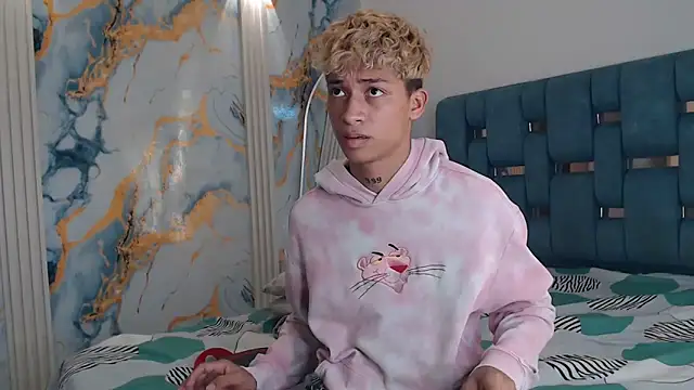 Czat XXX na żywo – GOLD_BOYS