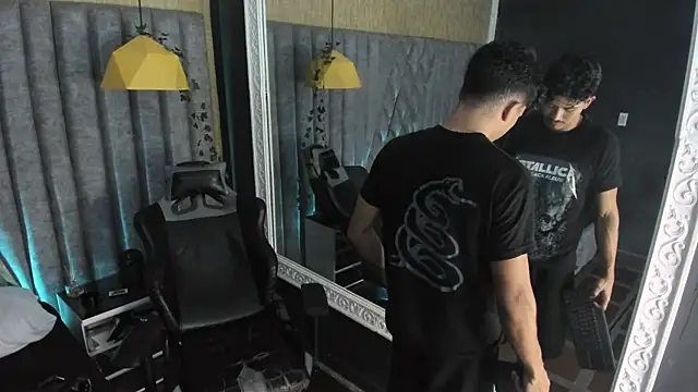 NicolaiKarav ওয়েবক্যাম শো