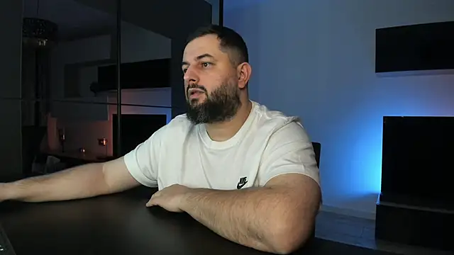 DravenPeak Live XXX-Chat