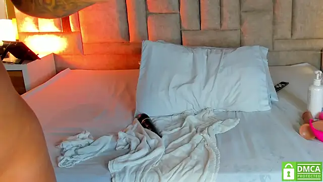 แชท XXX สดของ Miss_Abigail_