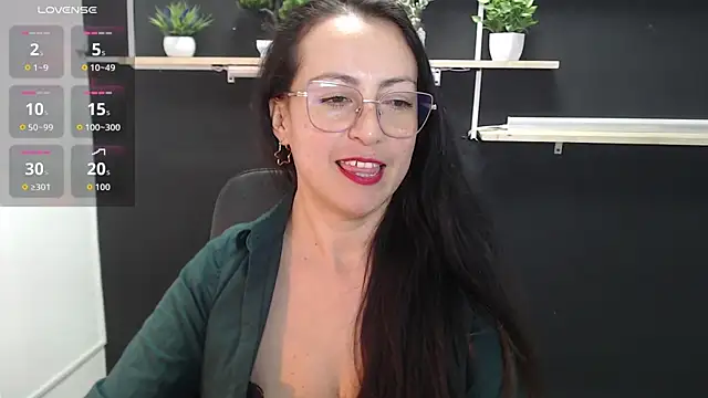 Lauryn_Jones – Naživo XXX chat