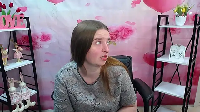 FreyaDak élő XXX-chatje