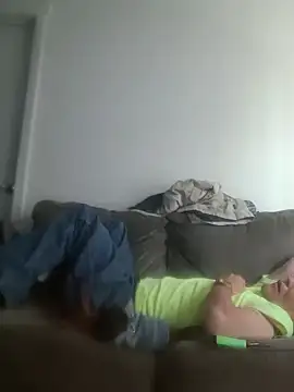 yourMasterisBored Live XXX Chat