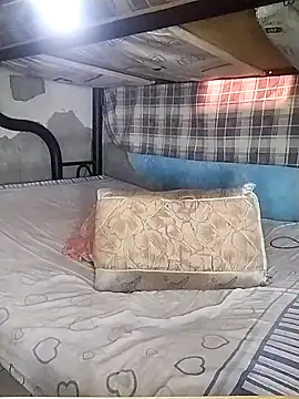 Athenas_23CM webcam show