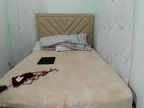 Pertunjukan Kamera Web Naughtychen18