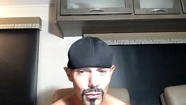 Chat XXX en directo de ThickD2C