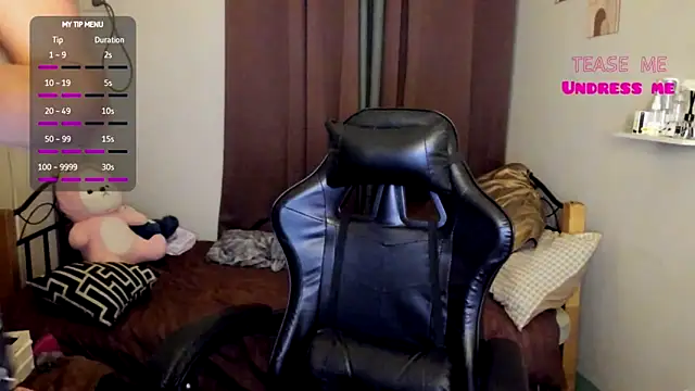 EmmaCoxxx24 在線直播表演