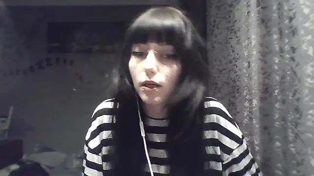 ChargedReign's Webcam Show