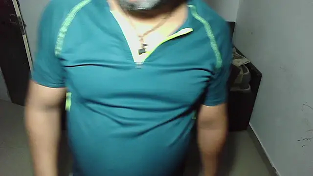 Show modela rentarob na web-kameri