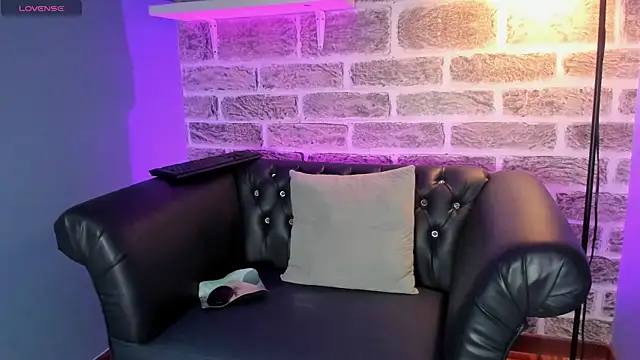 دردشة Jostyn_rous الجنسية المباشرة