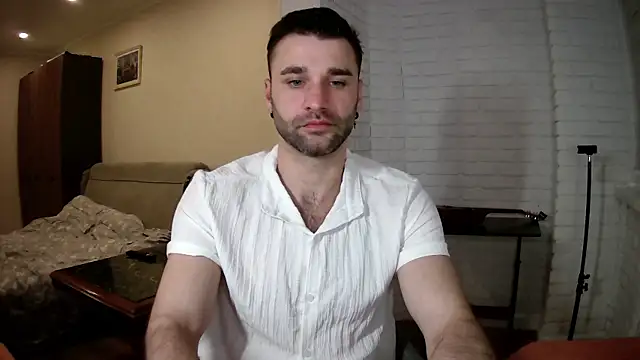 DaddySlava webkamerás műsora