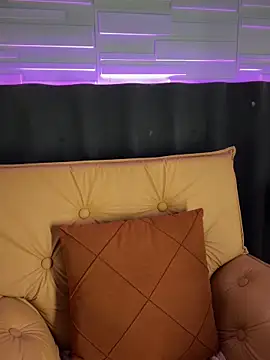 Show de LunahMiller na webcam