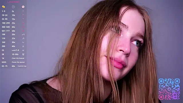 RowenaIanniello live XXX chat