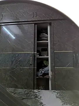 Shriya_reddy Show in webcam