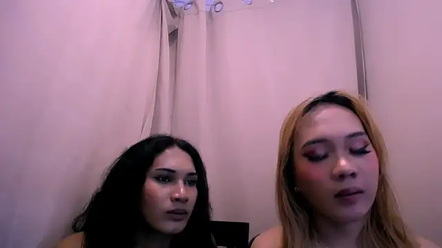 slutty_aki Show Webcam