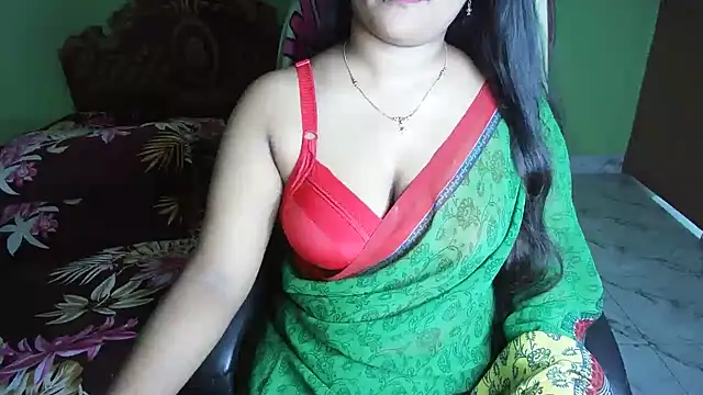 BengaliQueenStar's Live XXX Chat