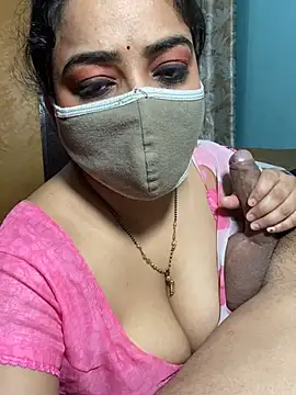 DesiQueen-Rimi webkamerás műsora