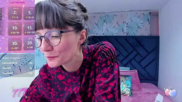 Valery_More__'s Live XXX Chat