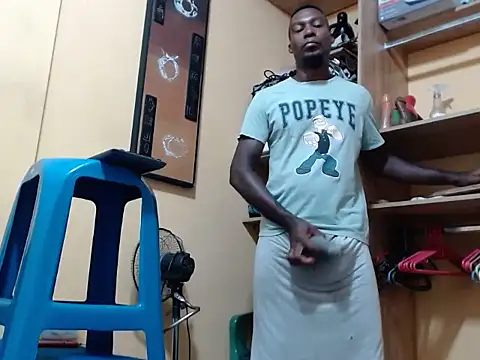 Pokazy przed kamerką – kurtbigcock