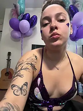 Mamachulita: вебкам-шоу