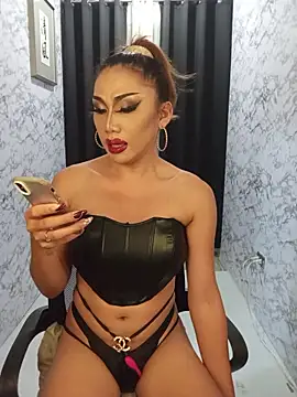 Victorias_DomWorld Show Webcam