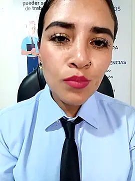 Pertunjukan Kamera Web MAYE__13