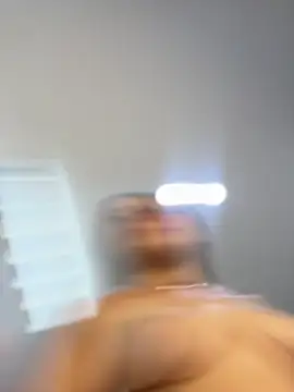 naughty__angel 现场XXX聊天