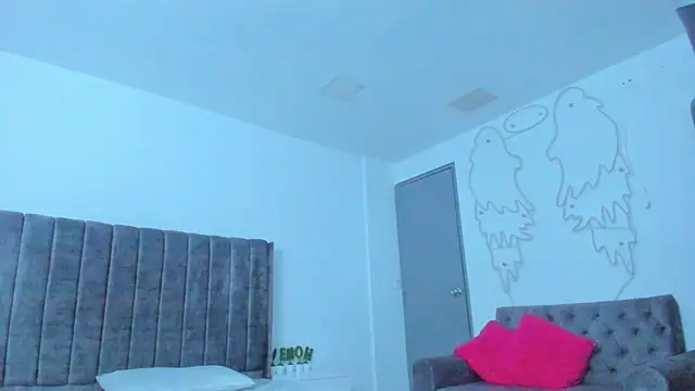 silvana__miller: онлайн-секс-чат